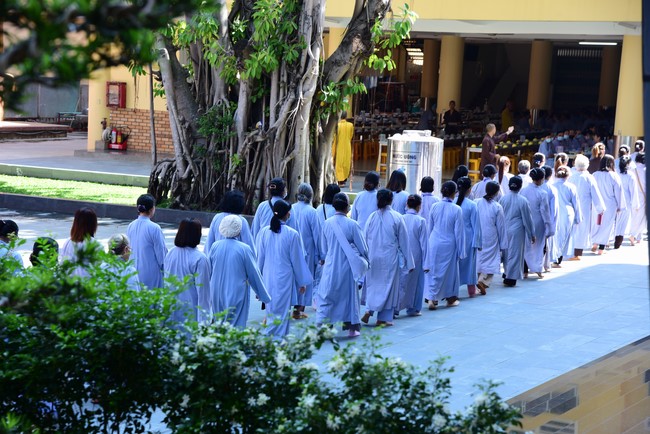 Dharma Talk “Peaceful place to stop ” – The 96th Seven-Day Retreat